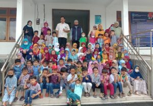 OUTING CLASS KBIT BAITURRAHIM KE PERPUSTAKAAN DAN KANTOR KALURAHAN SUKOHARJO