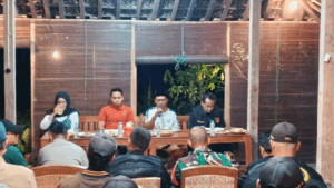 RAPAT KOORDINASI KEAMANAN HARI JADI KALURAHAN SUKOHARJO KE-79 DIGELAR DI RUMAH MAKAN NGGILINGAN