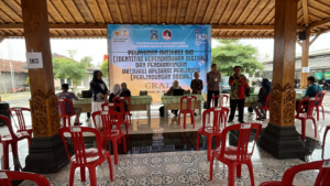 Jemput Bola Pelayanan IKD Identitas Kependudukan Digital) dan Pelinsos di wilayah Kalurahan Sukoharjo